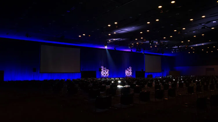 会社総会の照明演出