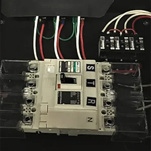 ブレーカースイッチBOX 200A カムロック出し
